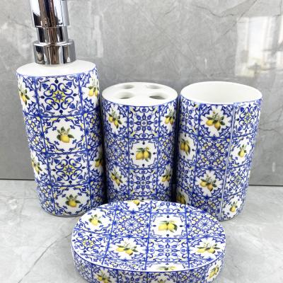 bathroom set 