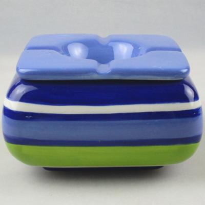 middle square ashtray